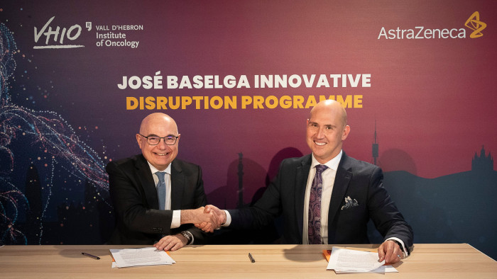 firma-acord-astrazeneca-vhio