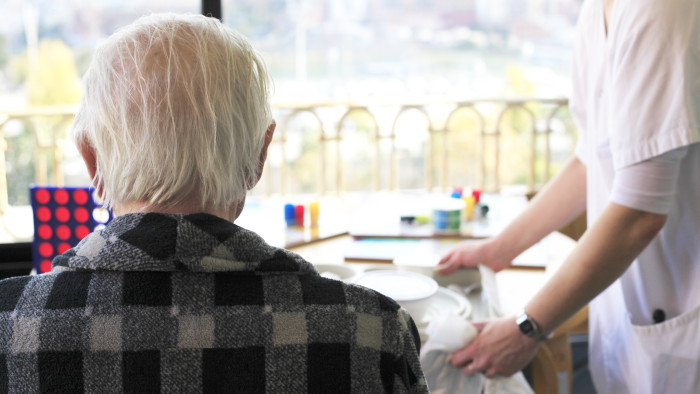 Gent gran vall d'hebron